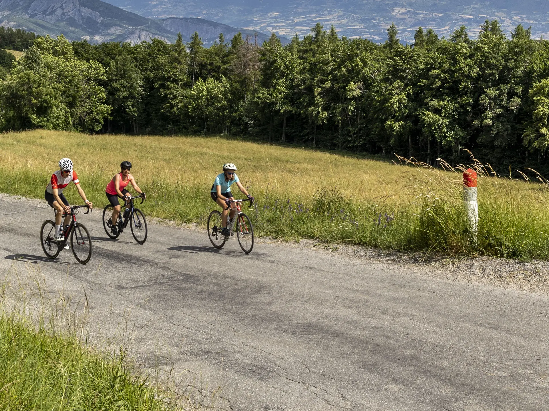 Montée du Col de Pas de Bonnet par Digne-les-Bains