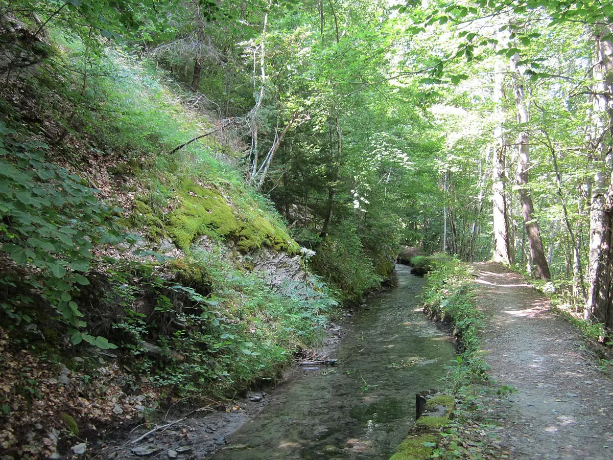 Balade le long du Canal des Herbeys, St Jacques-en-Valgaudemar