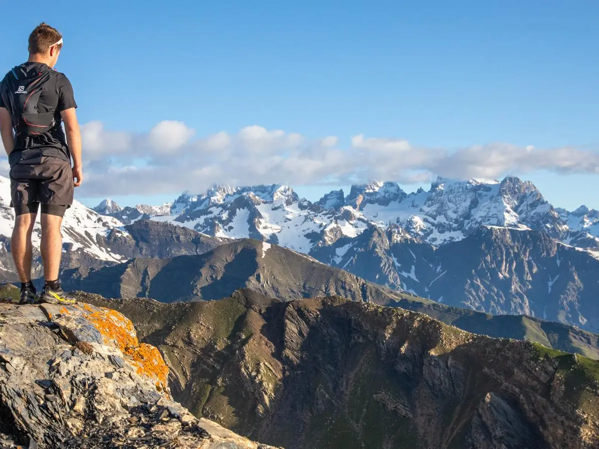 Lever de soleil sur les Têtes