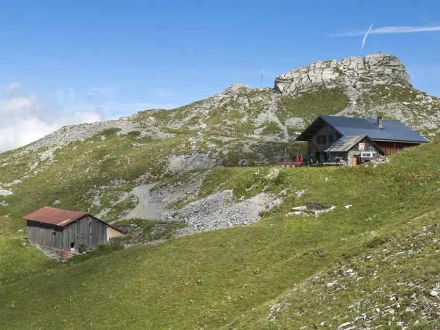 Vue sur le refuge de Grenairon