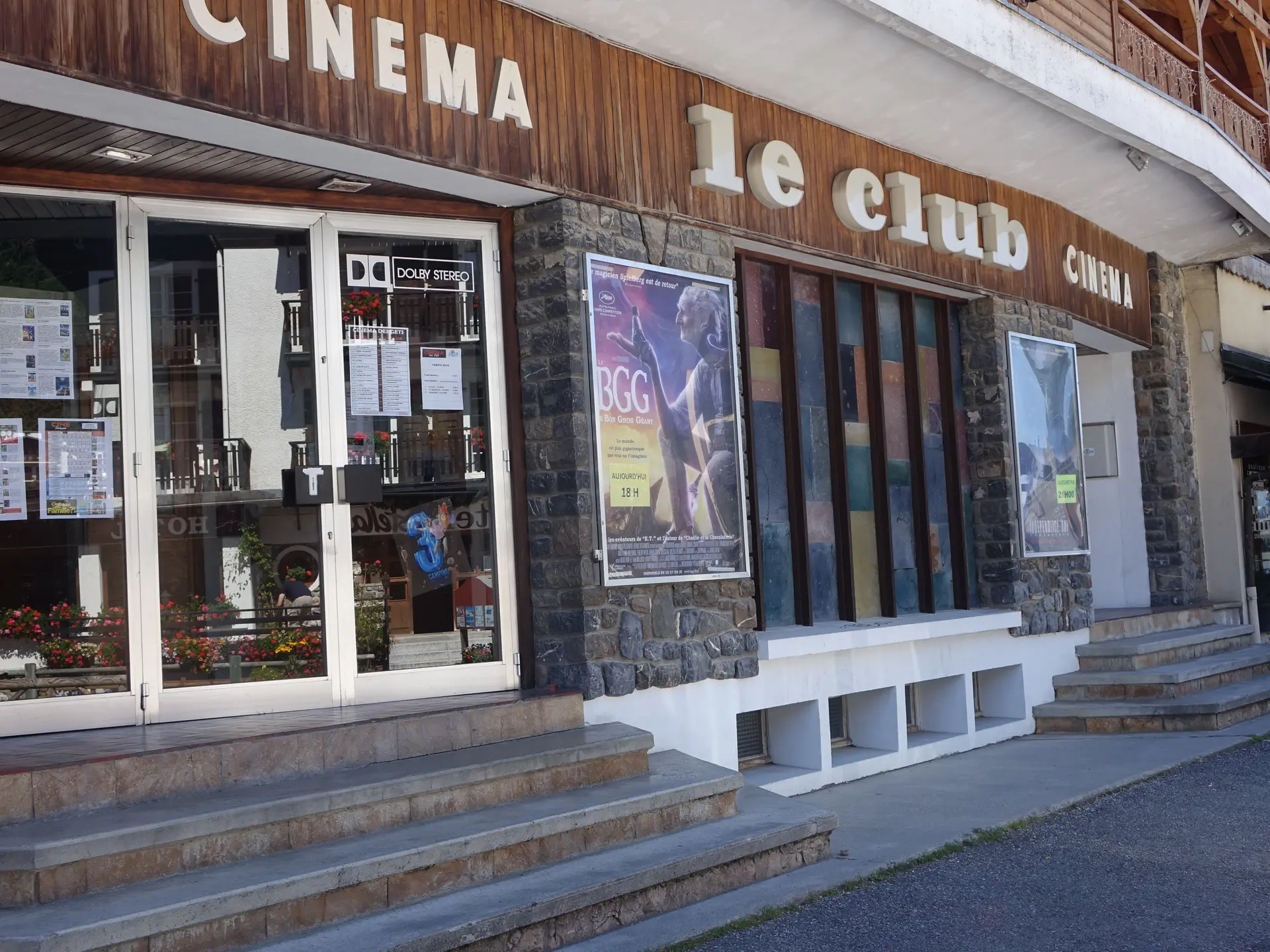 Cinema exterieur