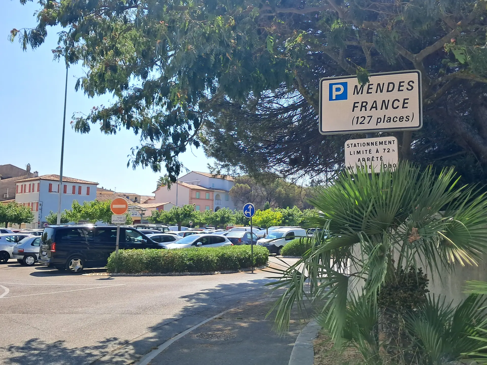 Parking place Mendès France_Cogolin