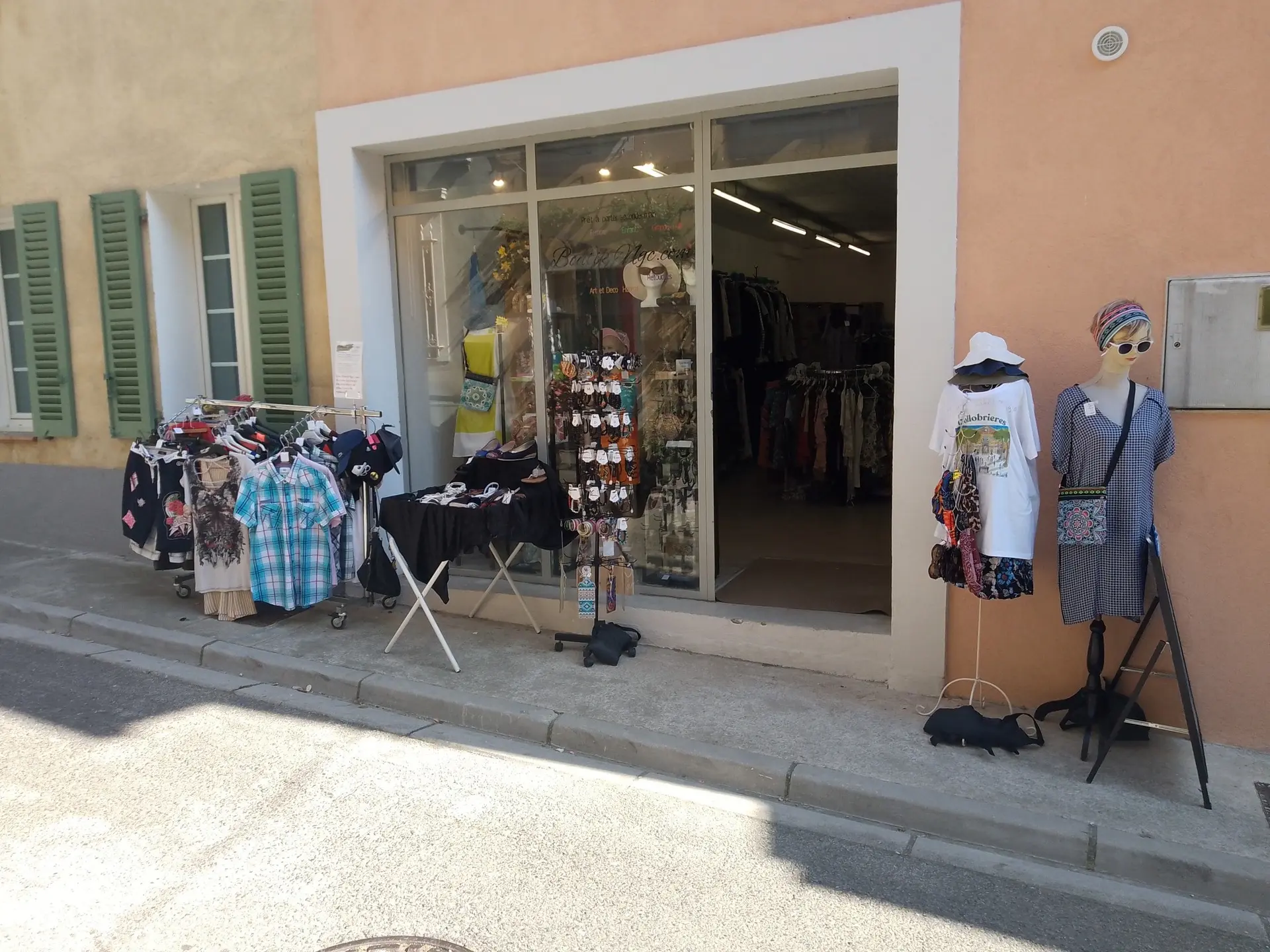 Boutik NGC.com à Collobrières