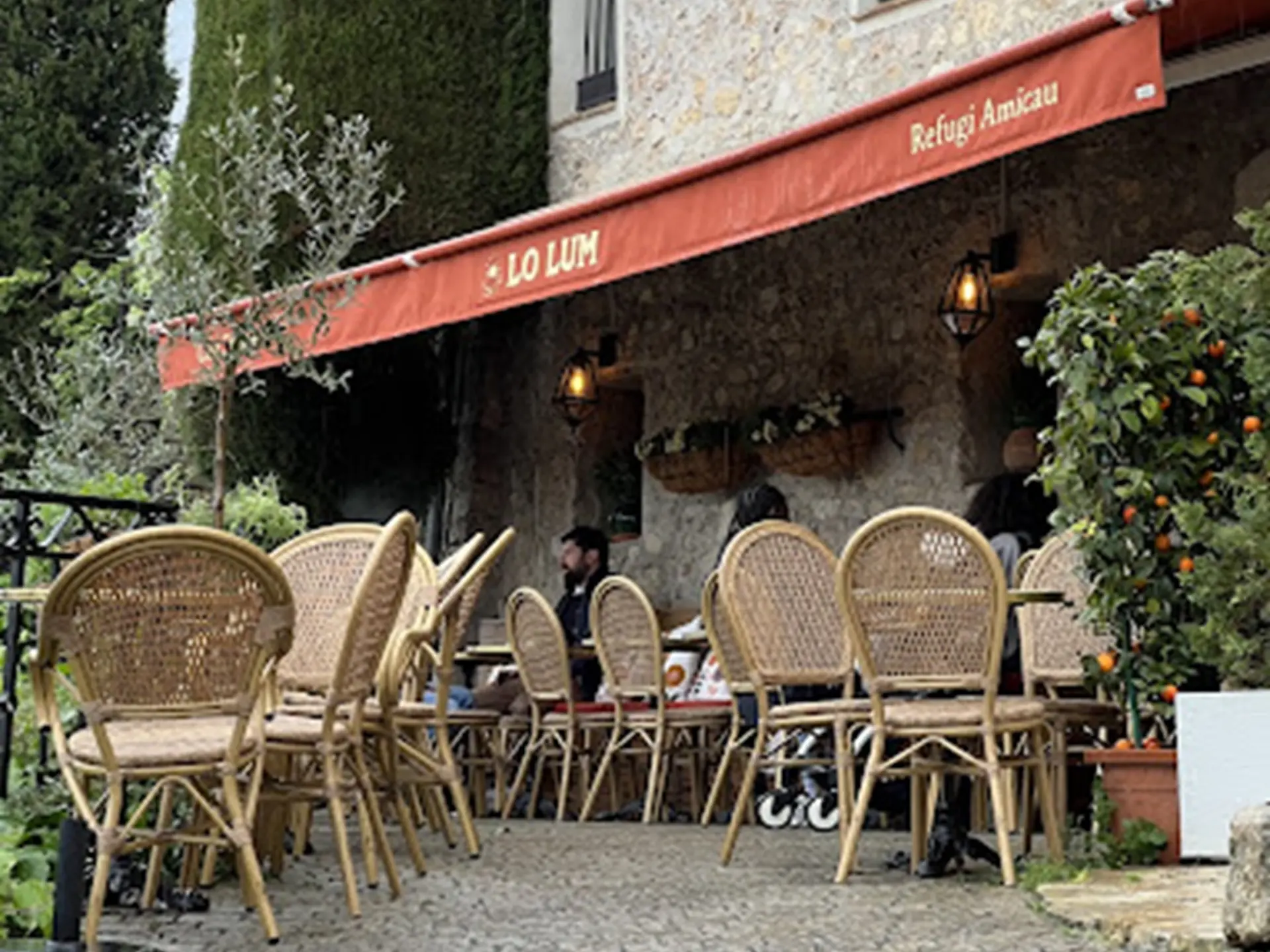 Extérieur Lo Lum