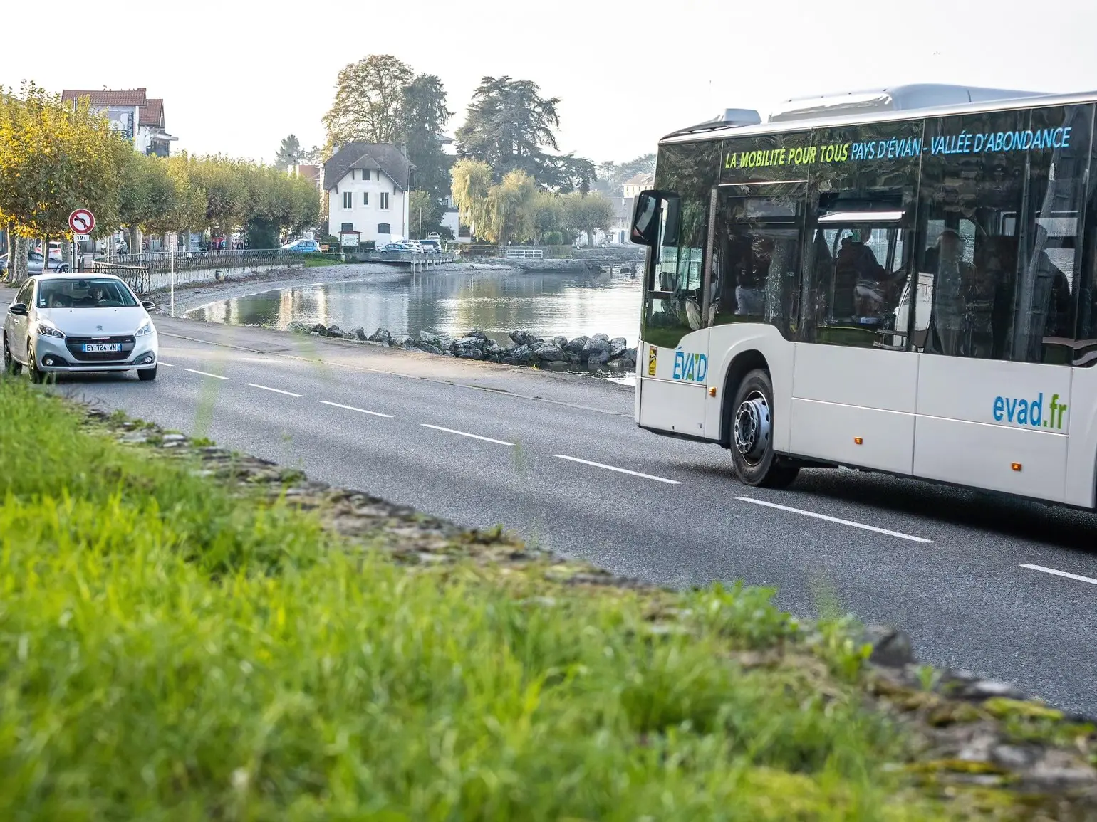 Bus Ev'ad