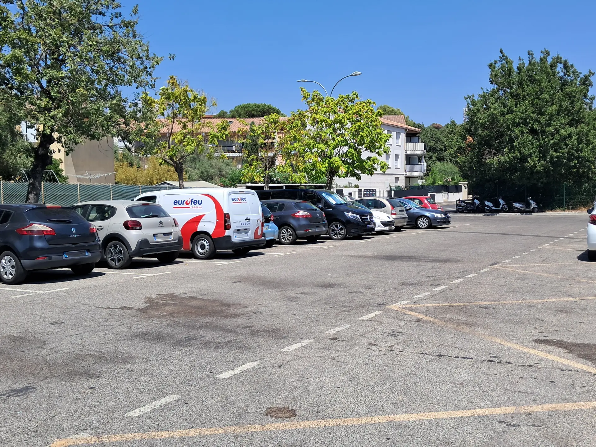 Parking Gérard Philipe_Cogolin