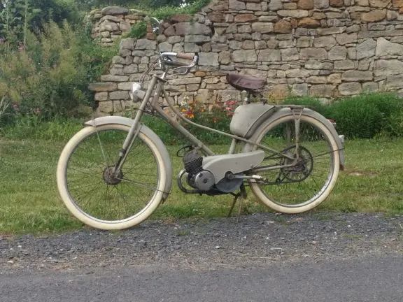 Jul Motocyclette