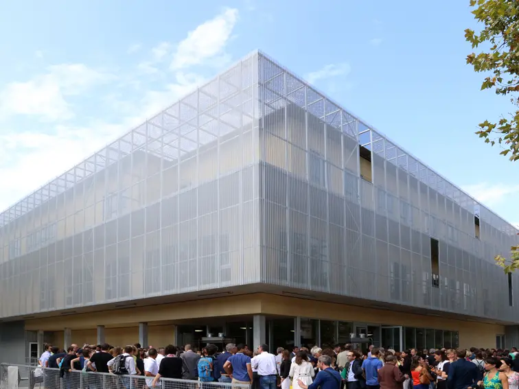 IMMS photo de l'extérieur