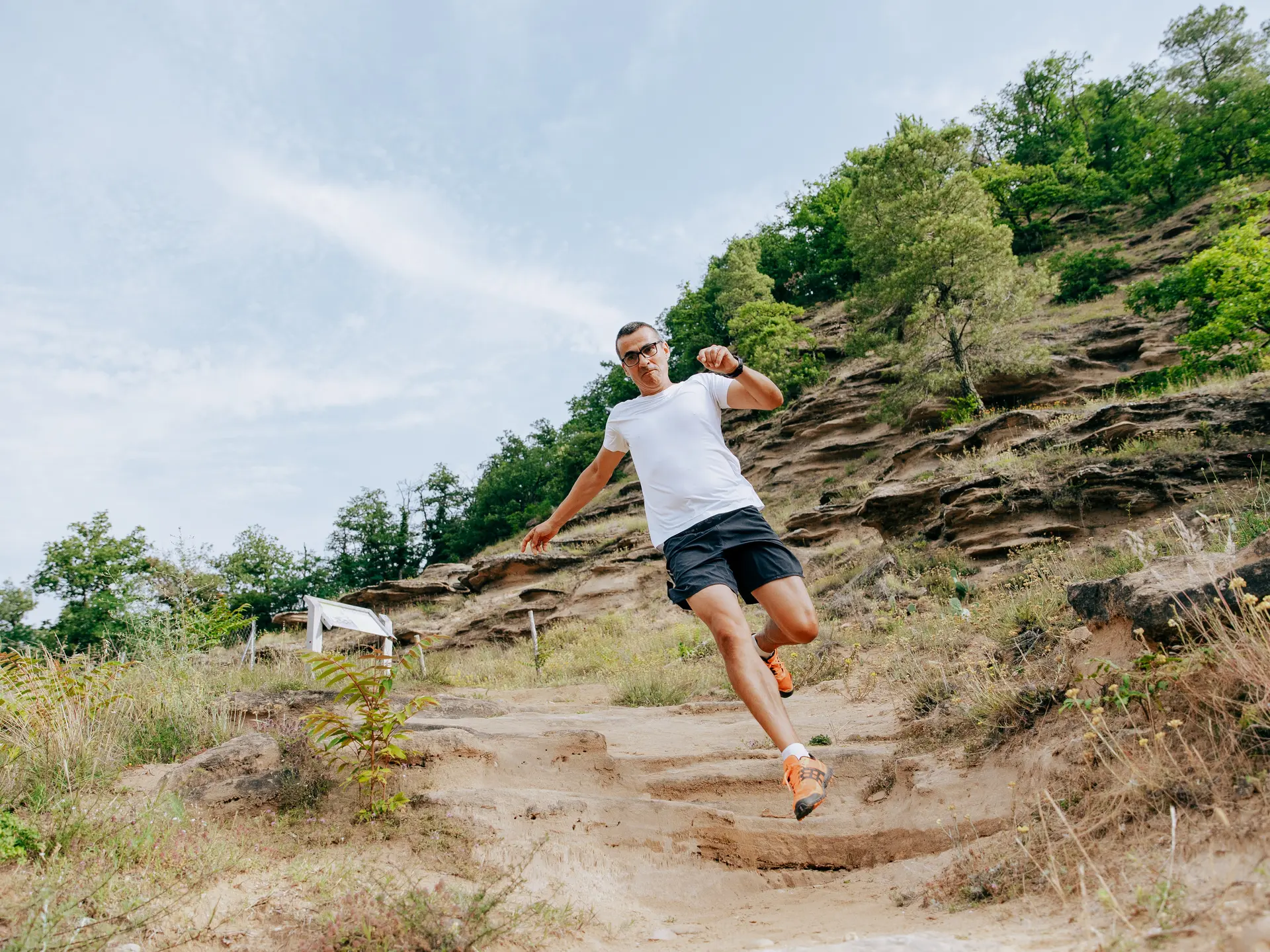Descente technique sur sol sableux