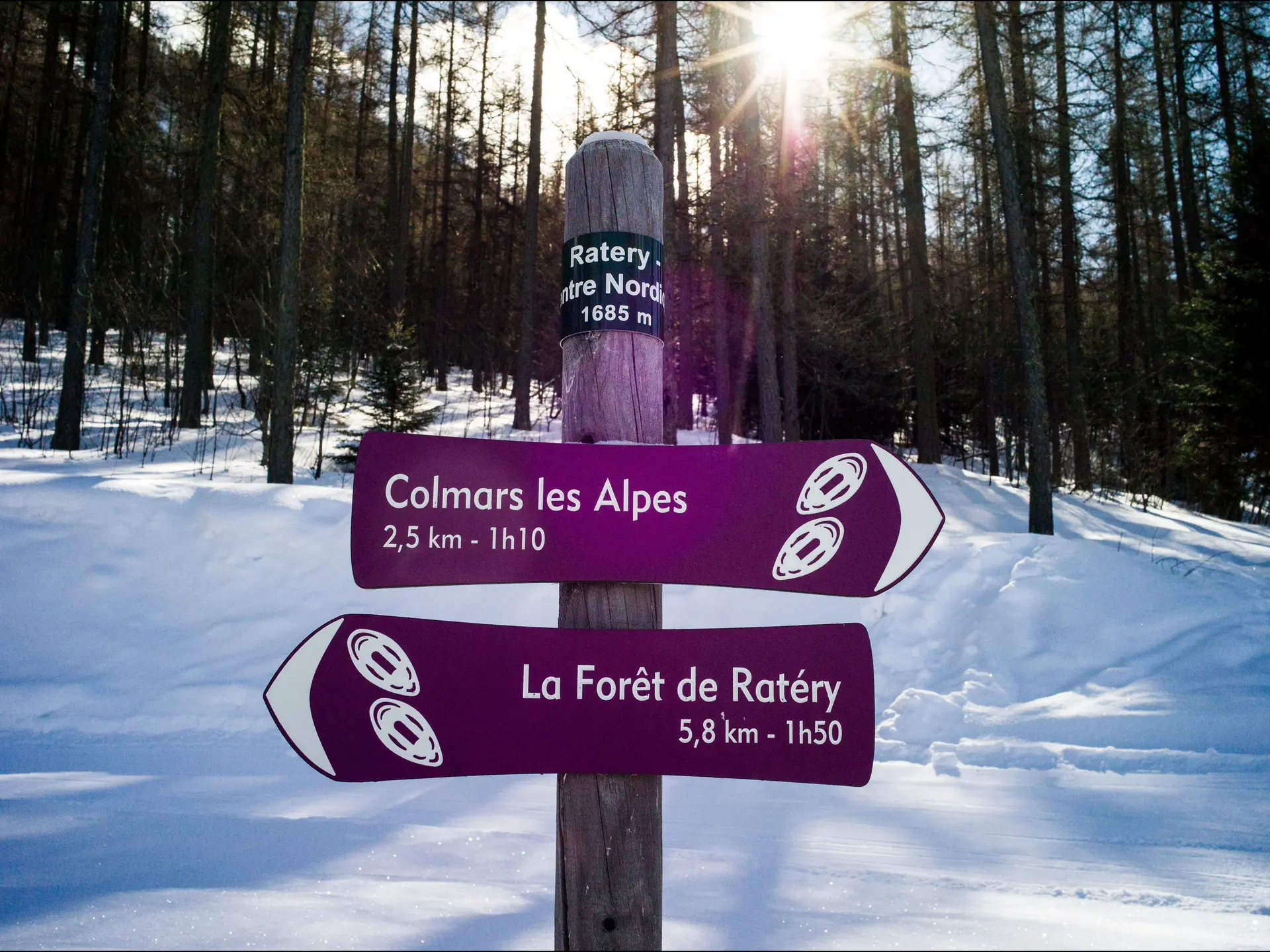 Départ des parcours raquettes