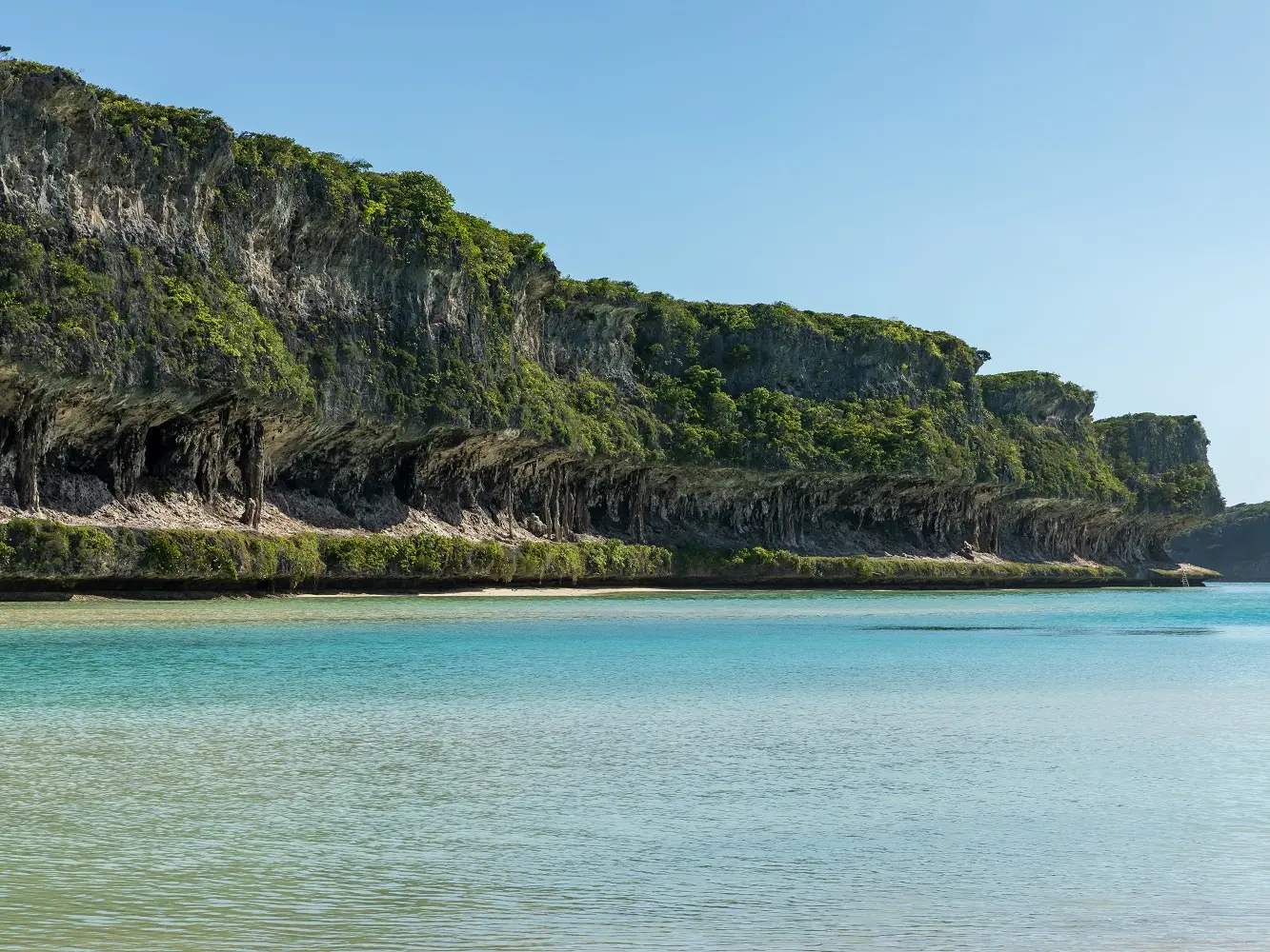 Lékiny cliff