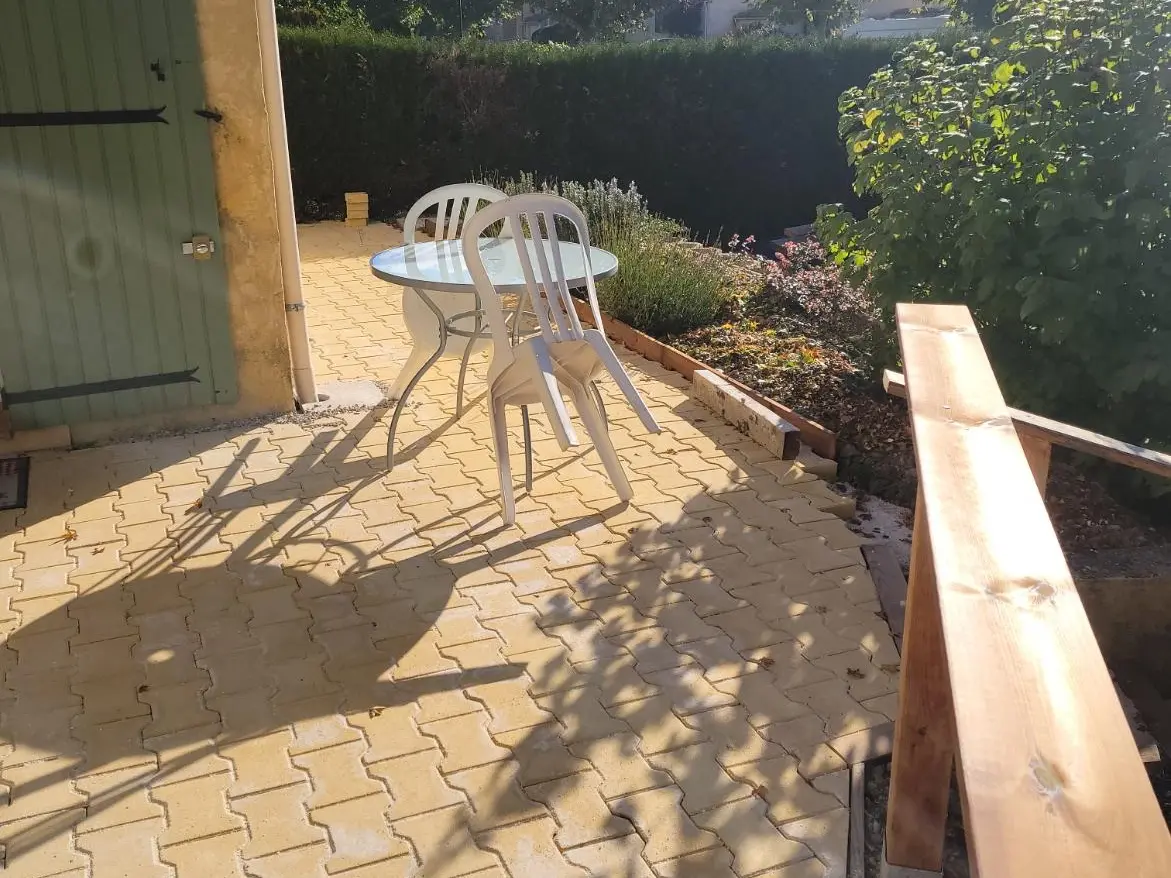 studio avec terrasse