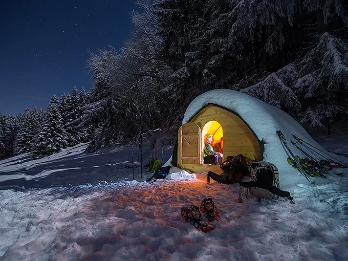 Randonnée nocturne et repas en caban'igloo