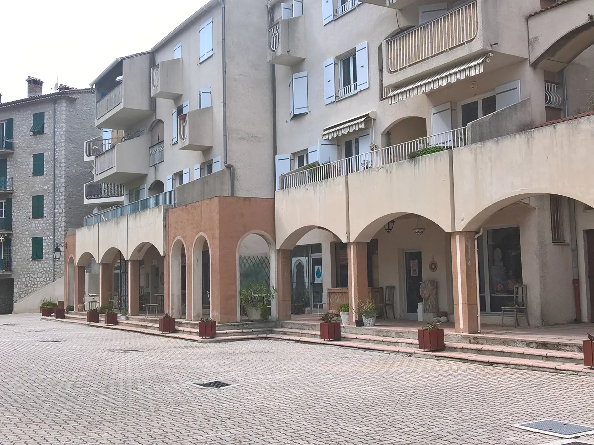 Place Rousset