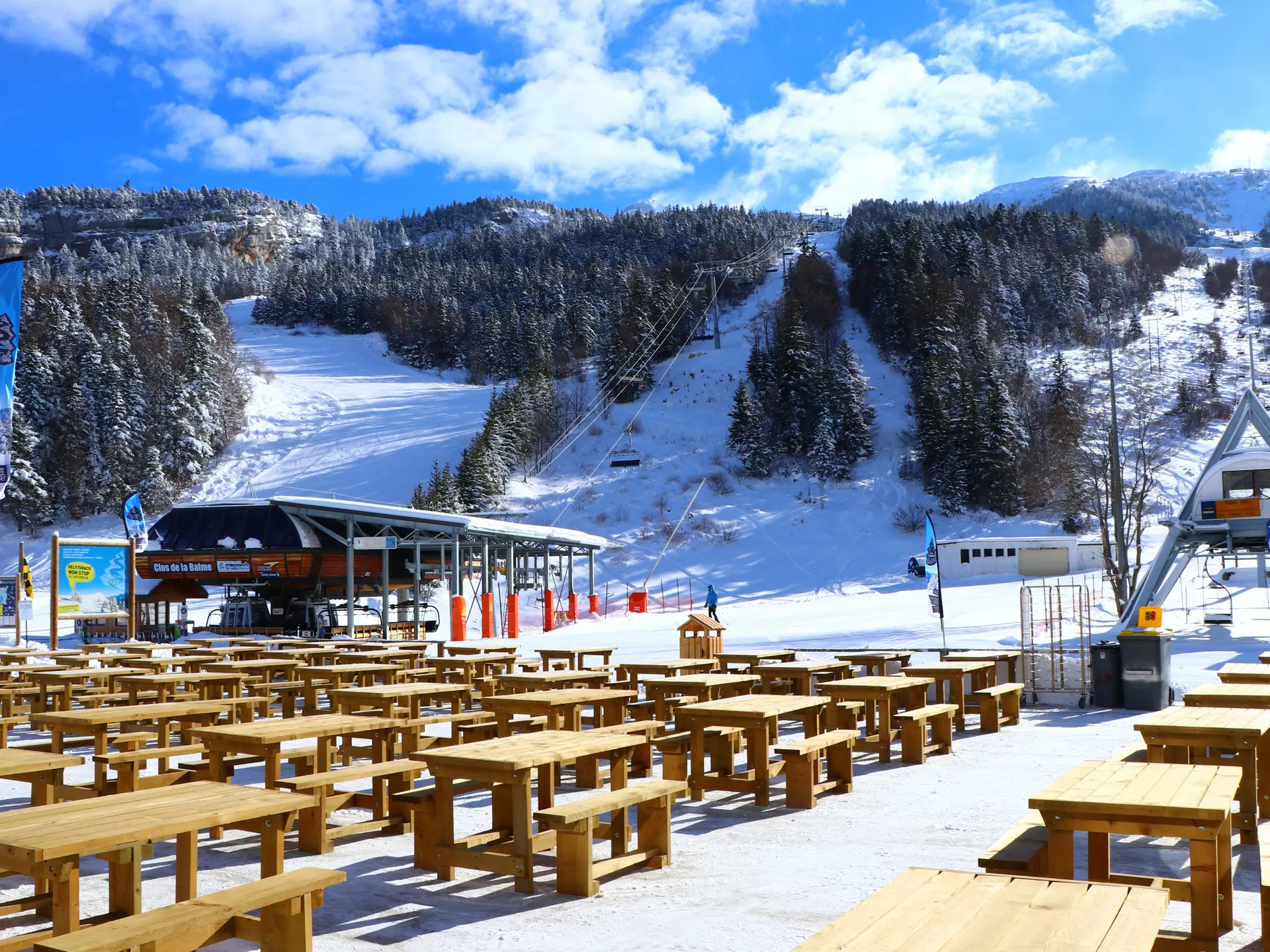 terrasse face aux pistes