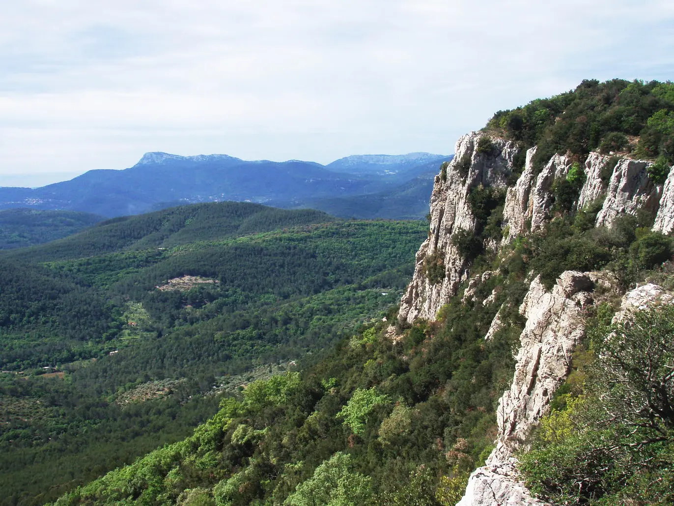 Randonnée en Méditerranée Porte des Maures