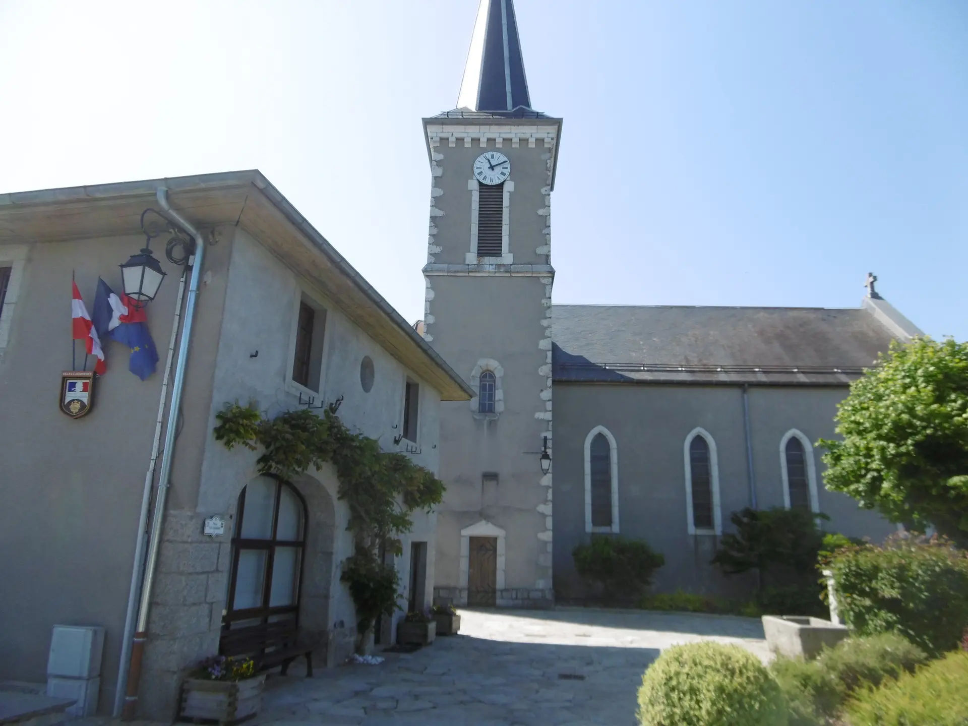 Eglise Saint-Pierre Villy-le-Bouveret