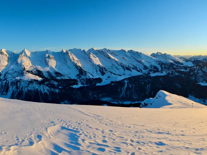 pano. chaîne des Aravis