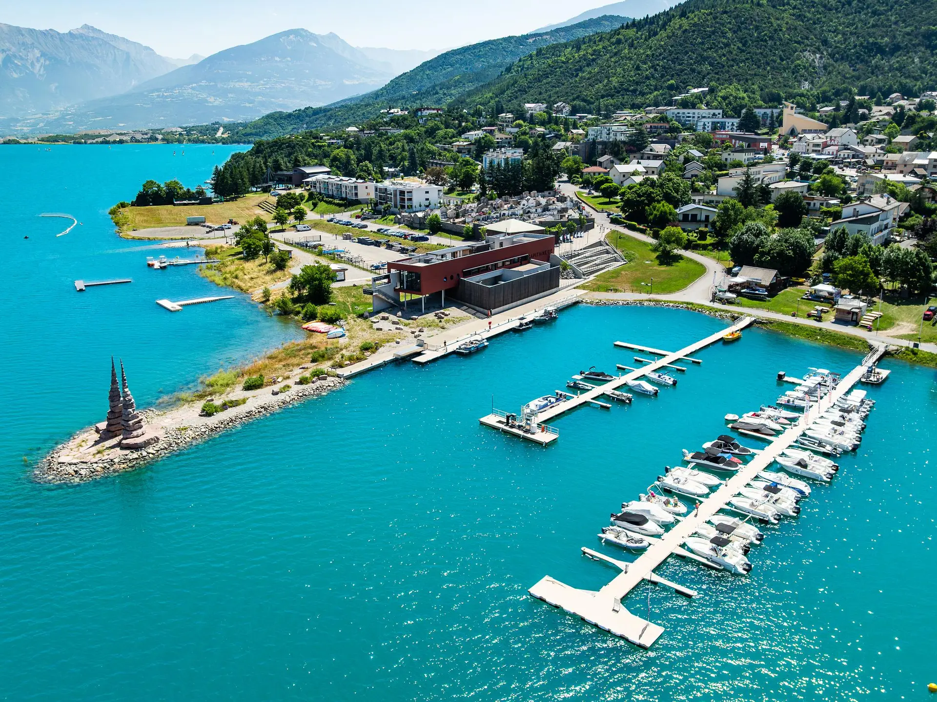 Port de la capitainerie_SAVINES-LE-LAC