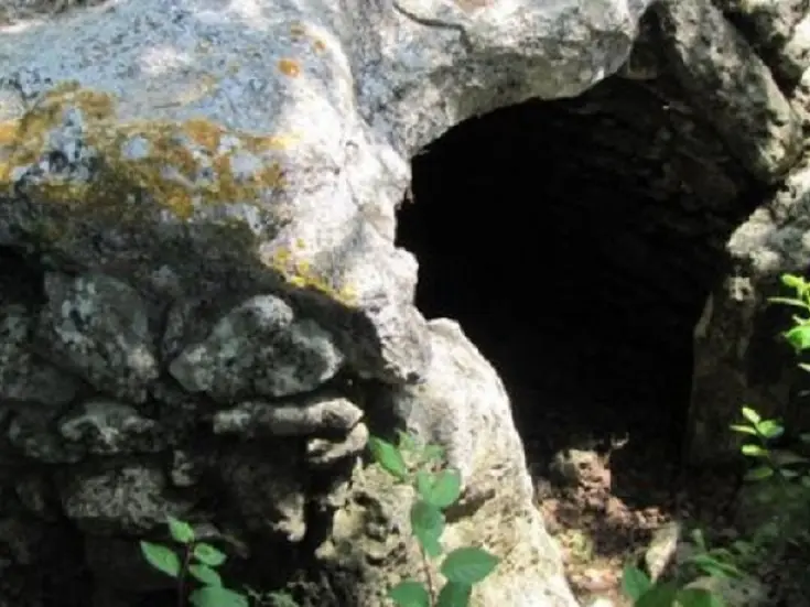 Dolmen-de-la-Pitchoune