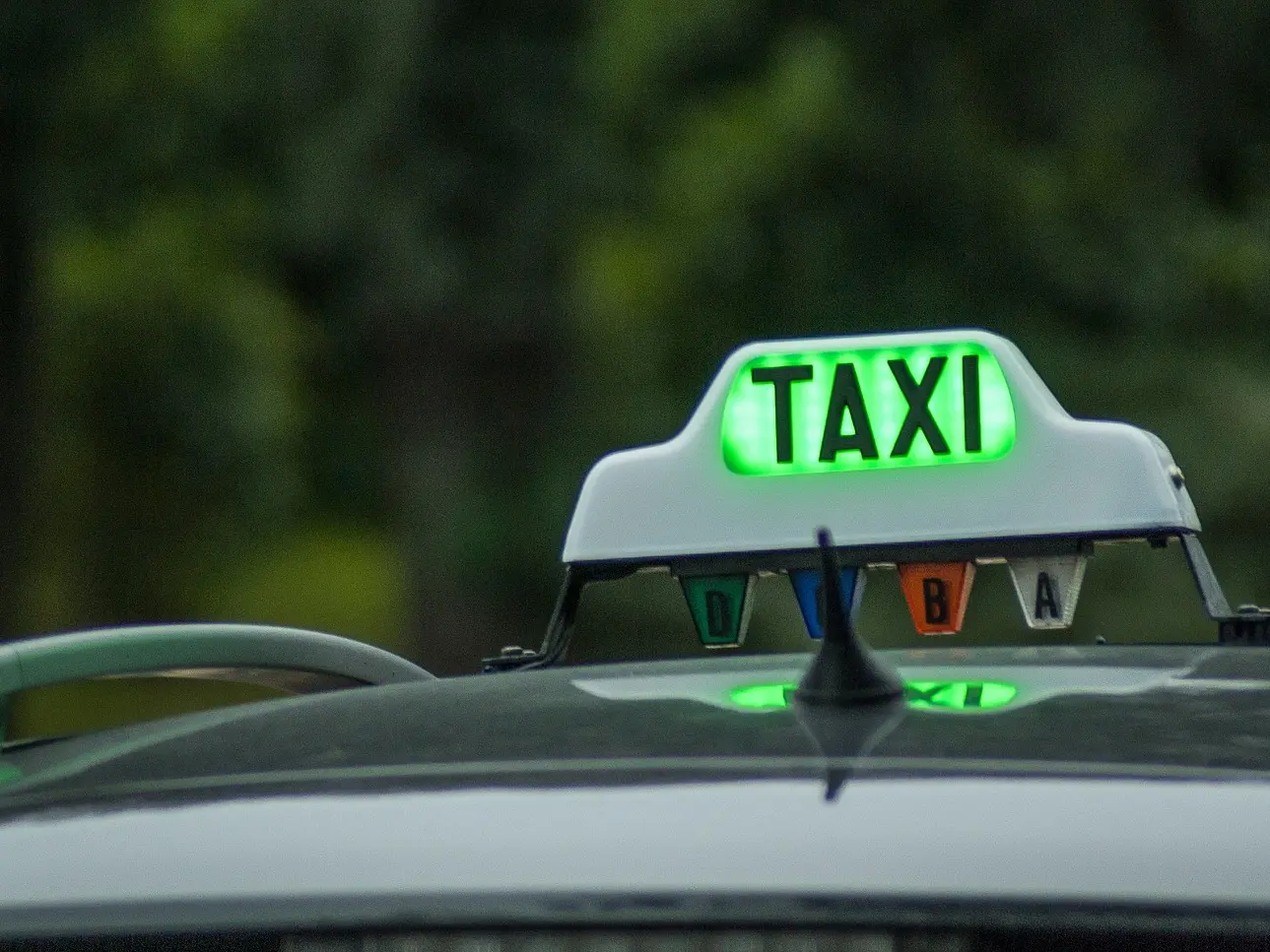 Taxi