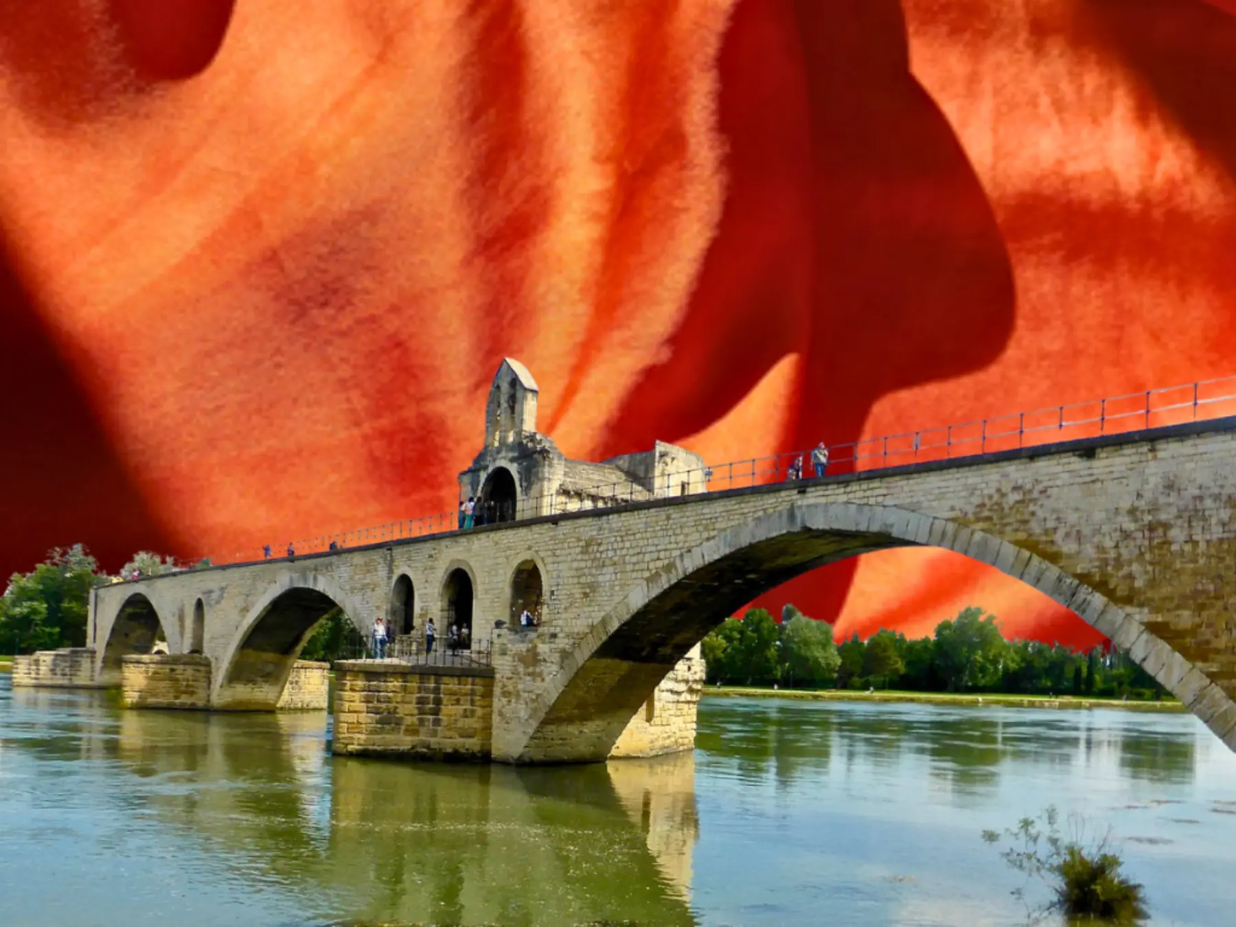 Avignon la Rouge