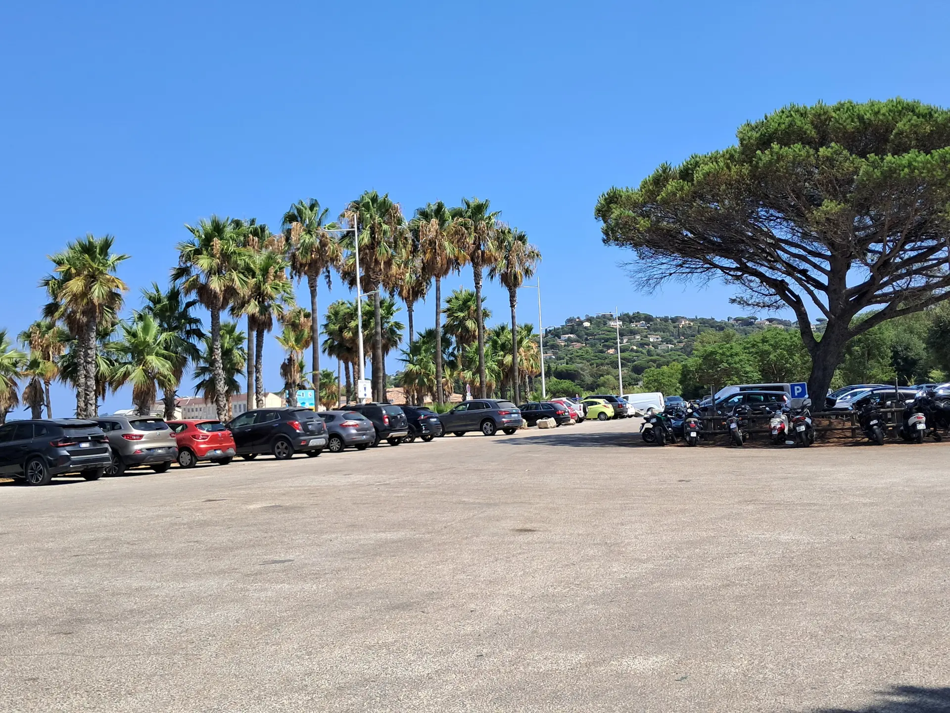 Parking saisonnier des Marines de Cogolin_Cogolin