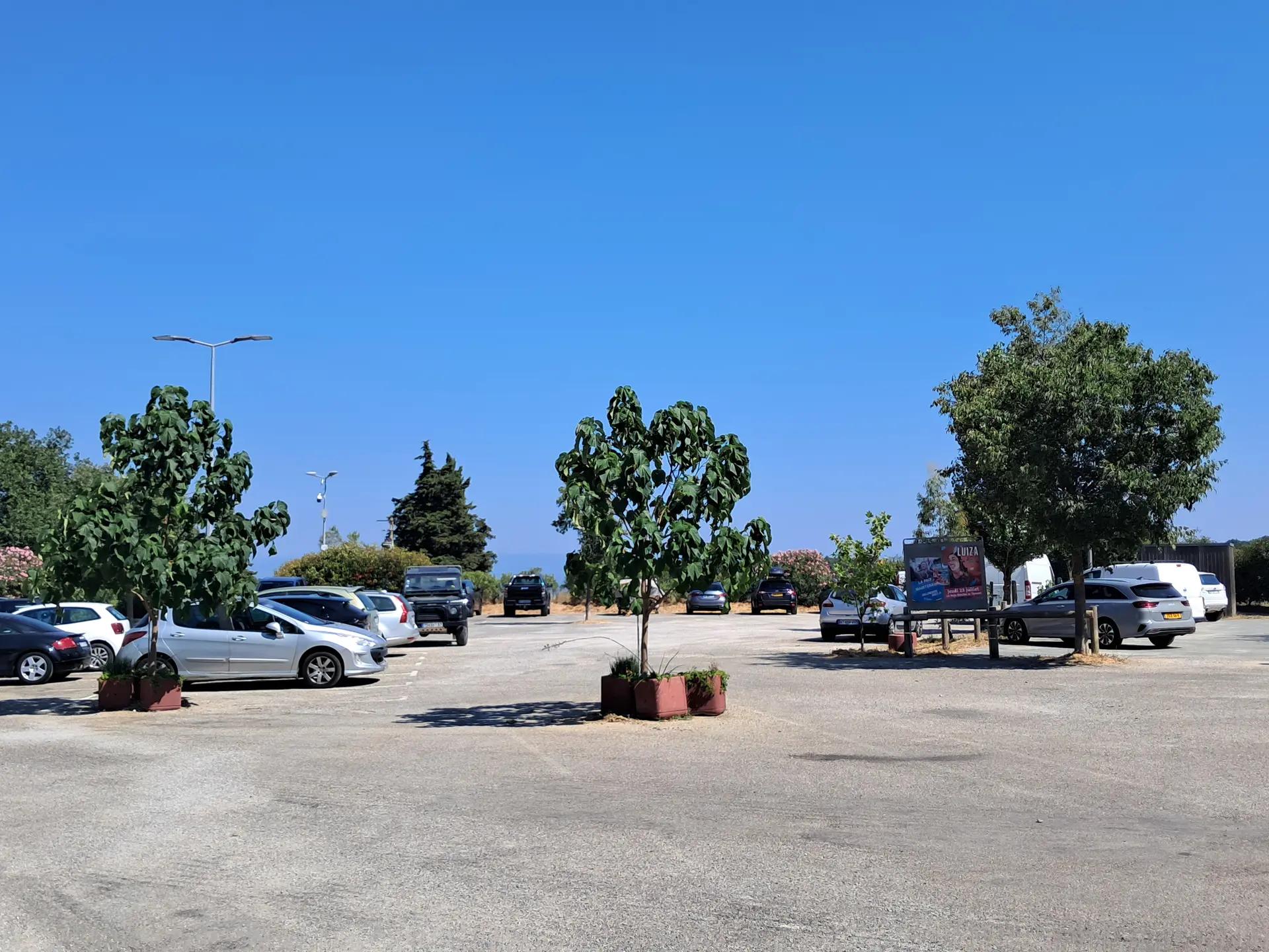 Parking du Pré des Teilles_La Garde-Freinet