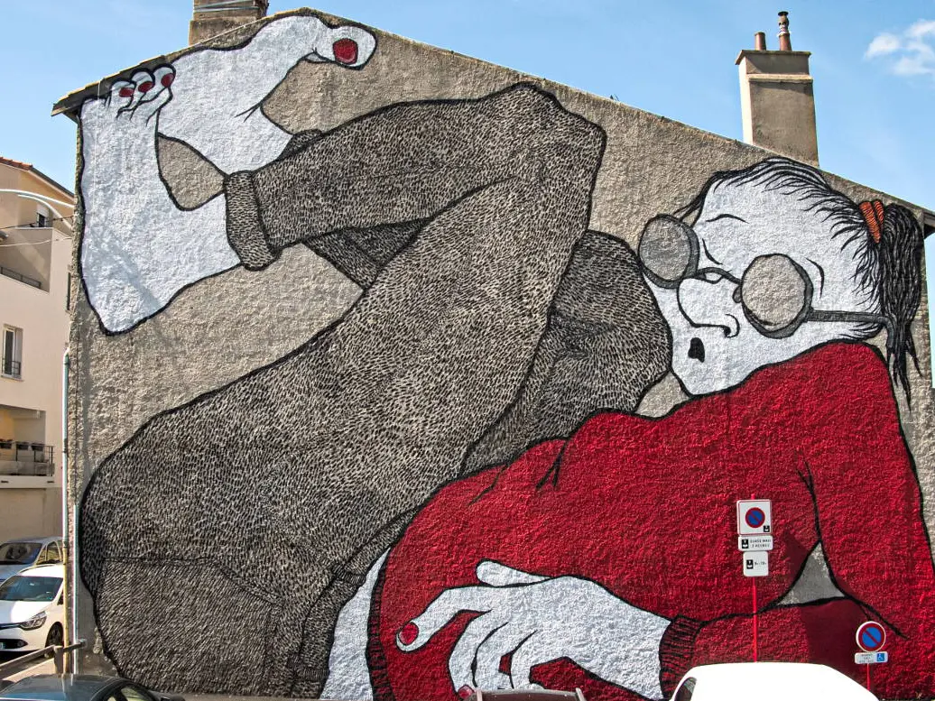 Ella et Pitr, mur peint Roche-La-Molière