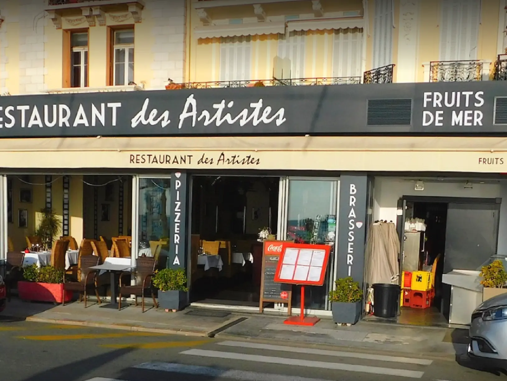 Devanture du restaurant des Artistes