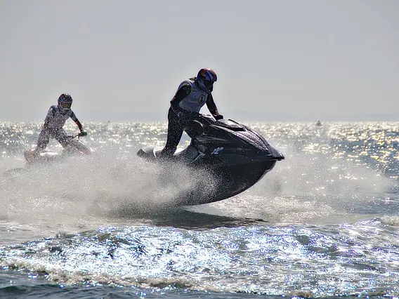 Locajet location de jet ski à Châtelaillon