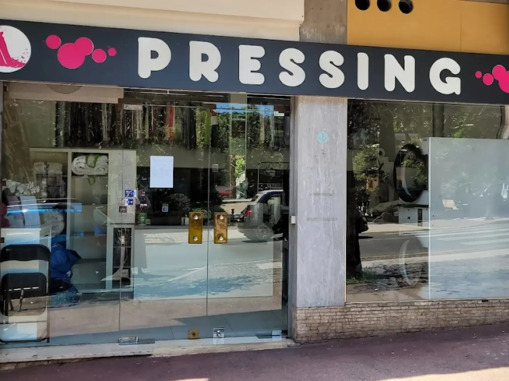 Celine pressing_Le Cannet