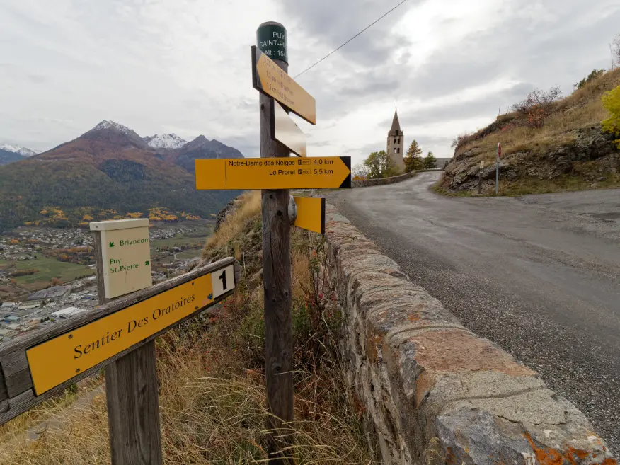 Route de Puy Saint André