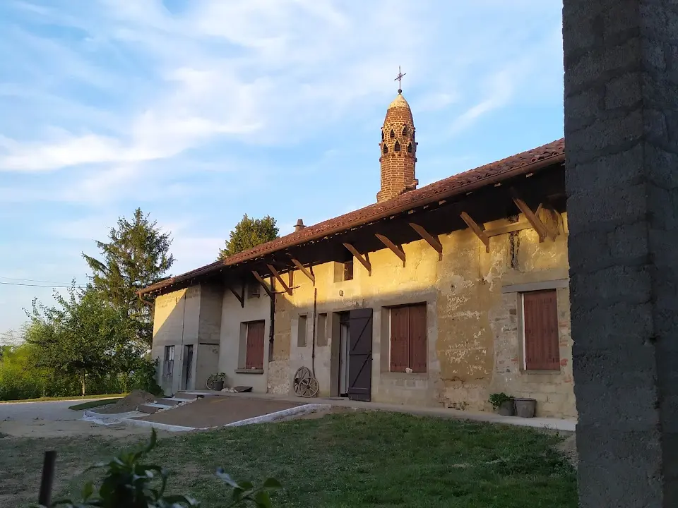 Cour intérieure de la Ferme du Tiret