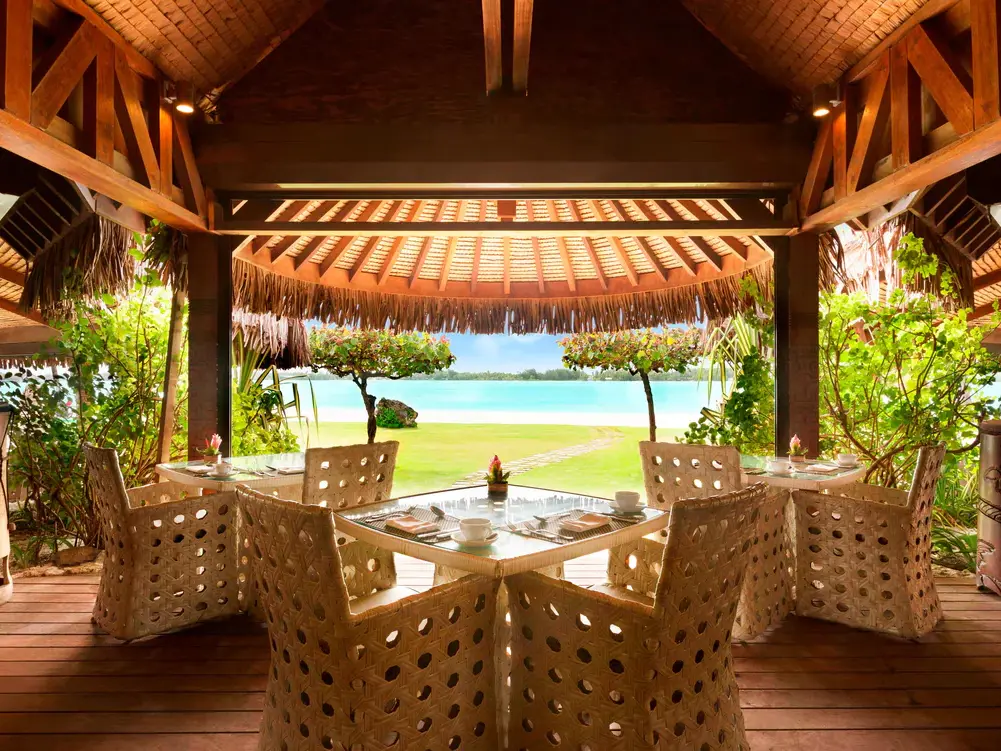 Te Pahu Restaurant - The St. Regis Bora Bora Resort