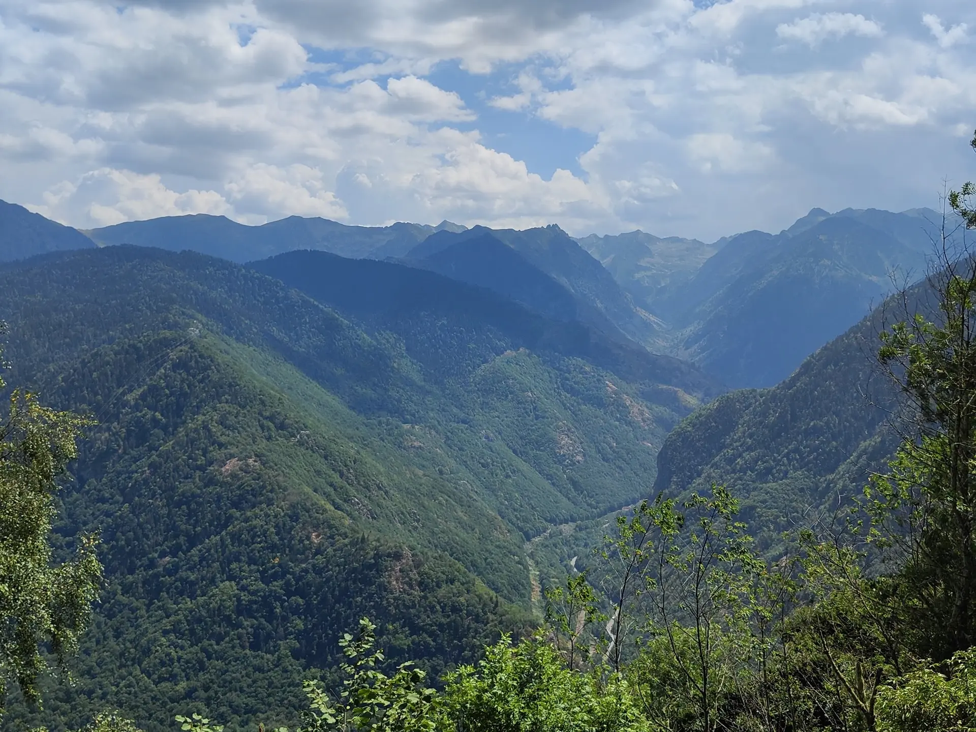 Vue vers la vallée de Merens