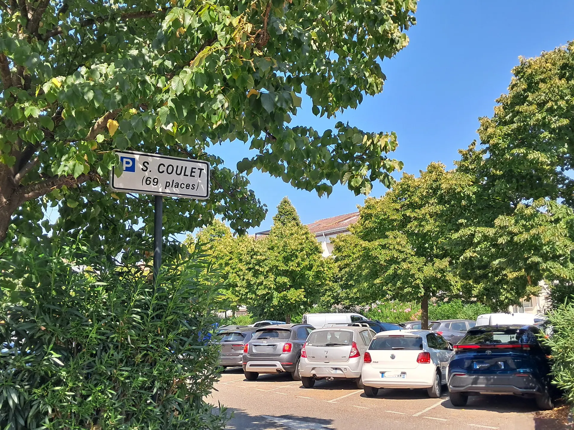 Parking Sigismond Coulet_Cogolin