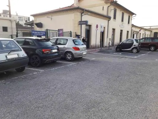 Parking gare Beaulieu-sur-Mer