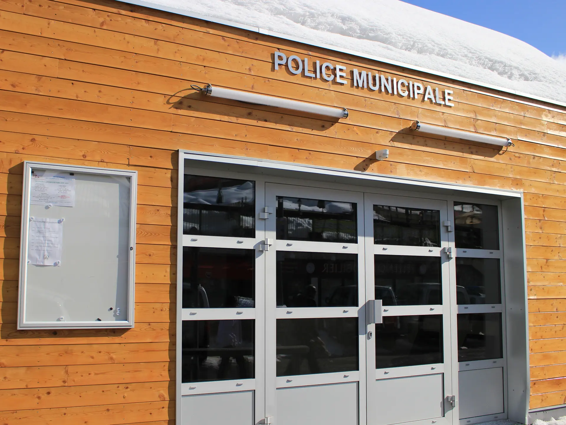 Police municipale à Orcières Merlette 1850