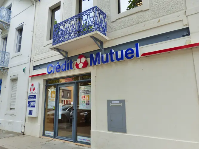 Crédit Mutuel Façade