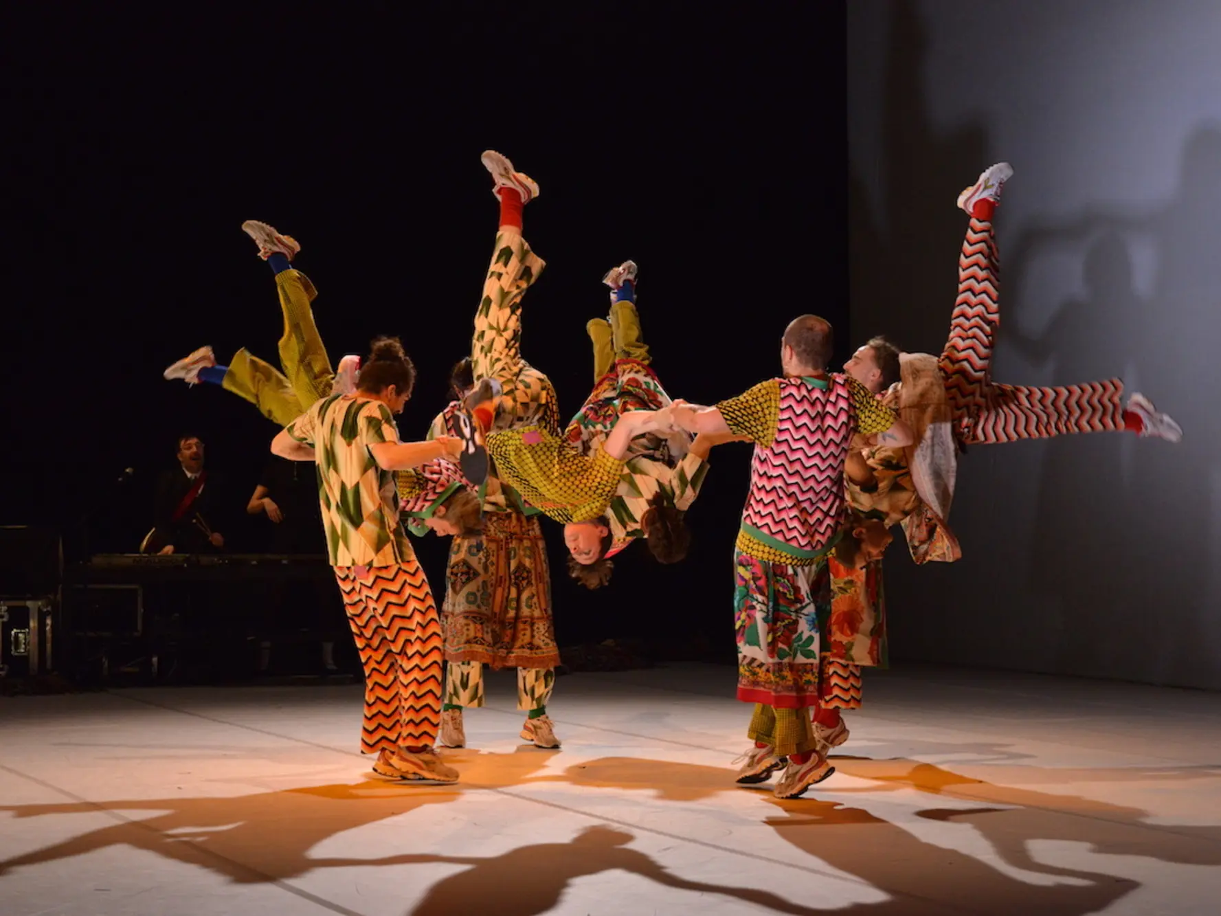 Compagnie Dernière Minute - « R·onde·s »_Cannes