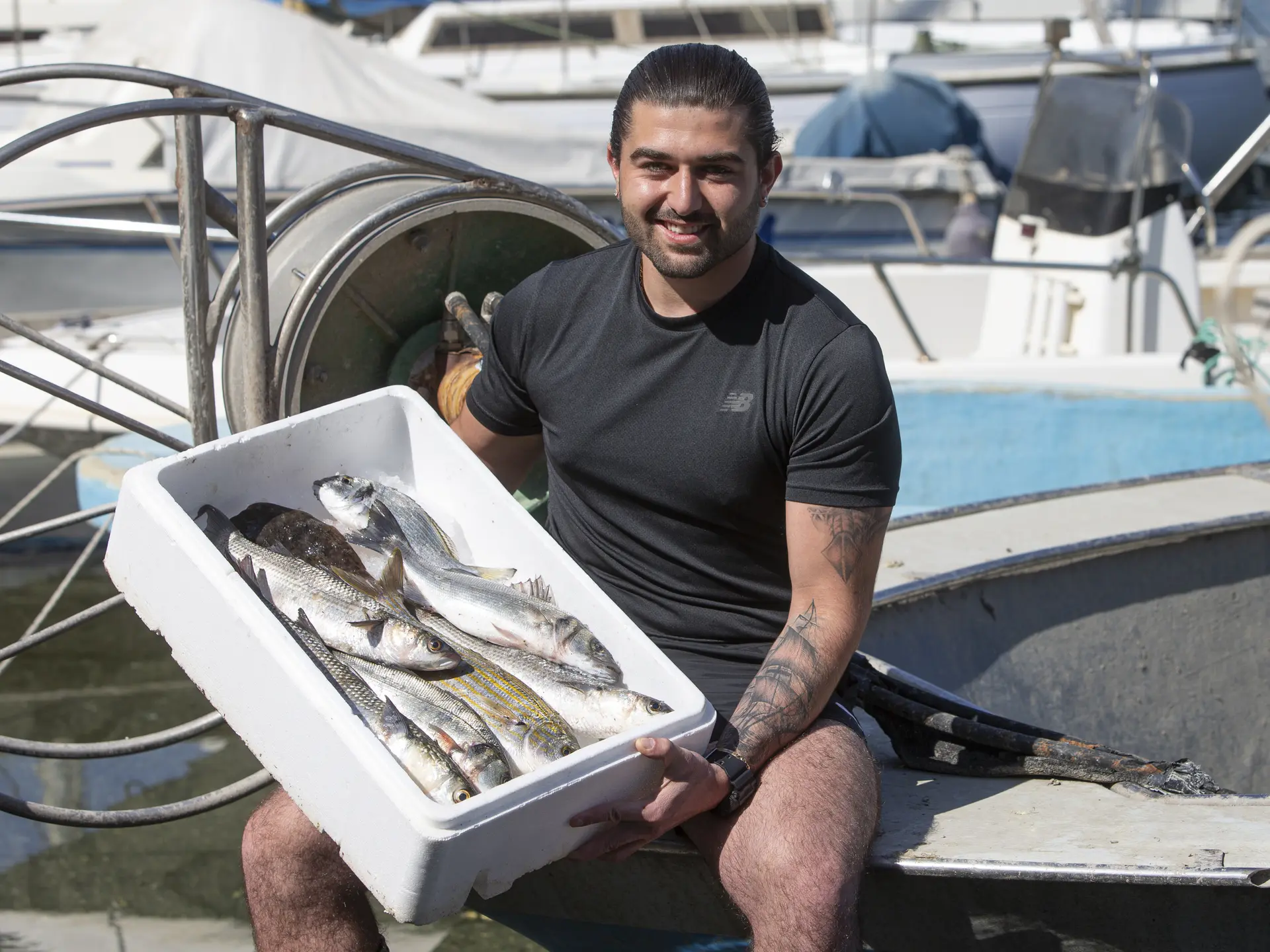 Bocheriou Dylan , pêcheur sur l'étang de Berre