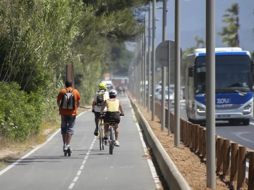 piste vélo aéroport Hyères