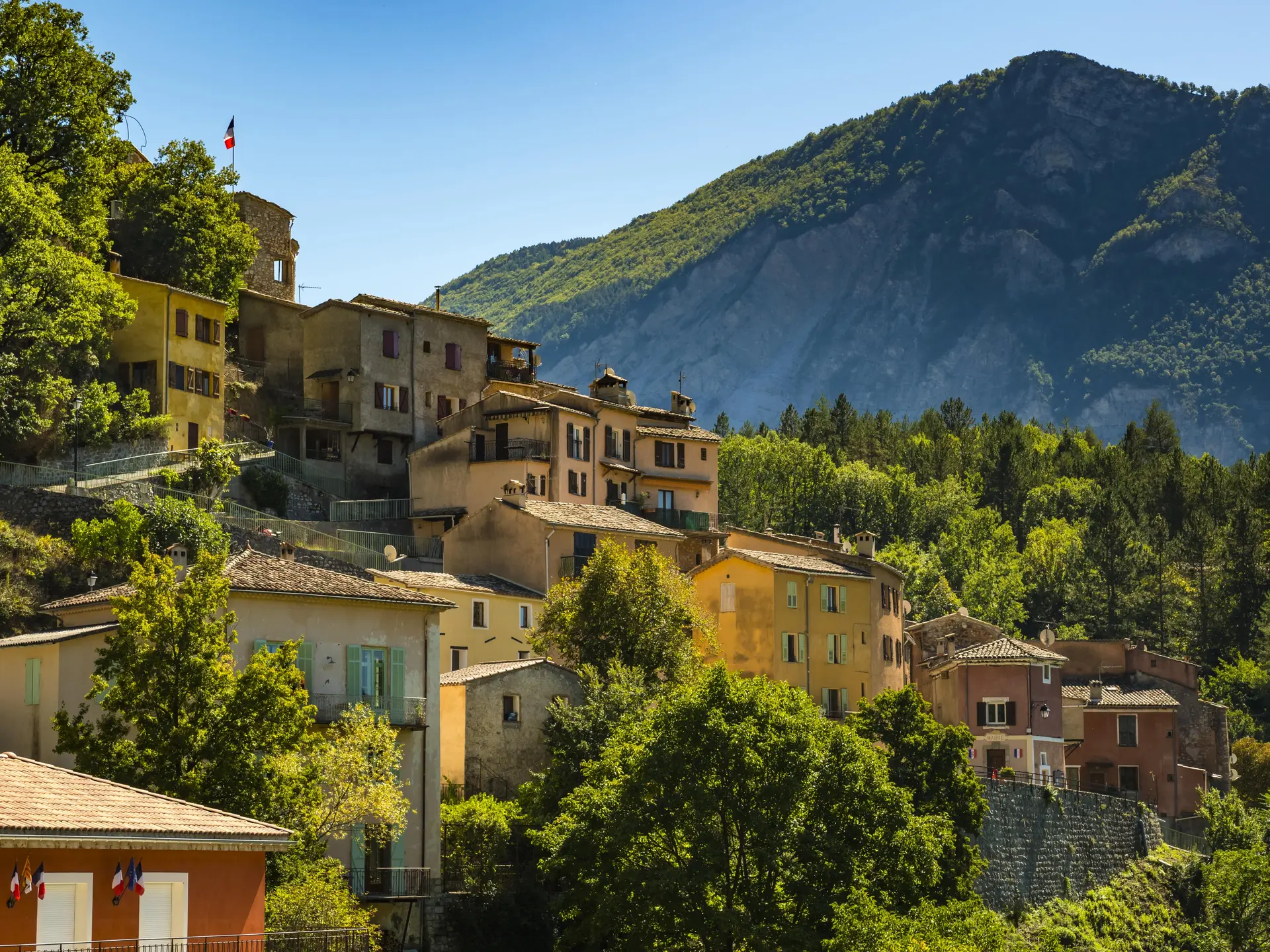 Village de Sausses