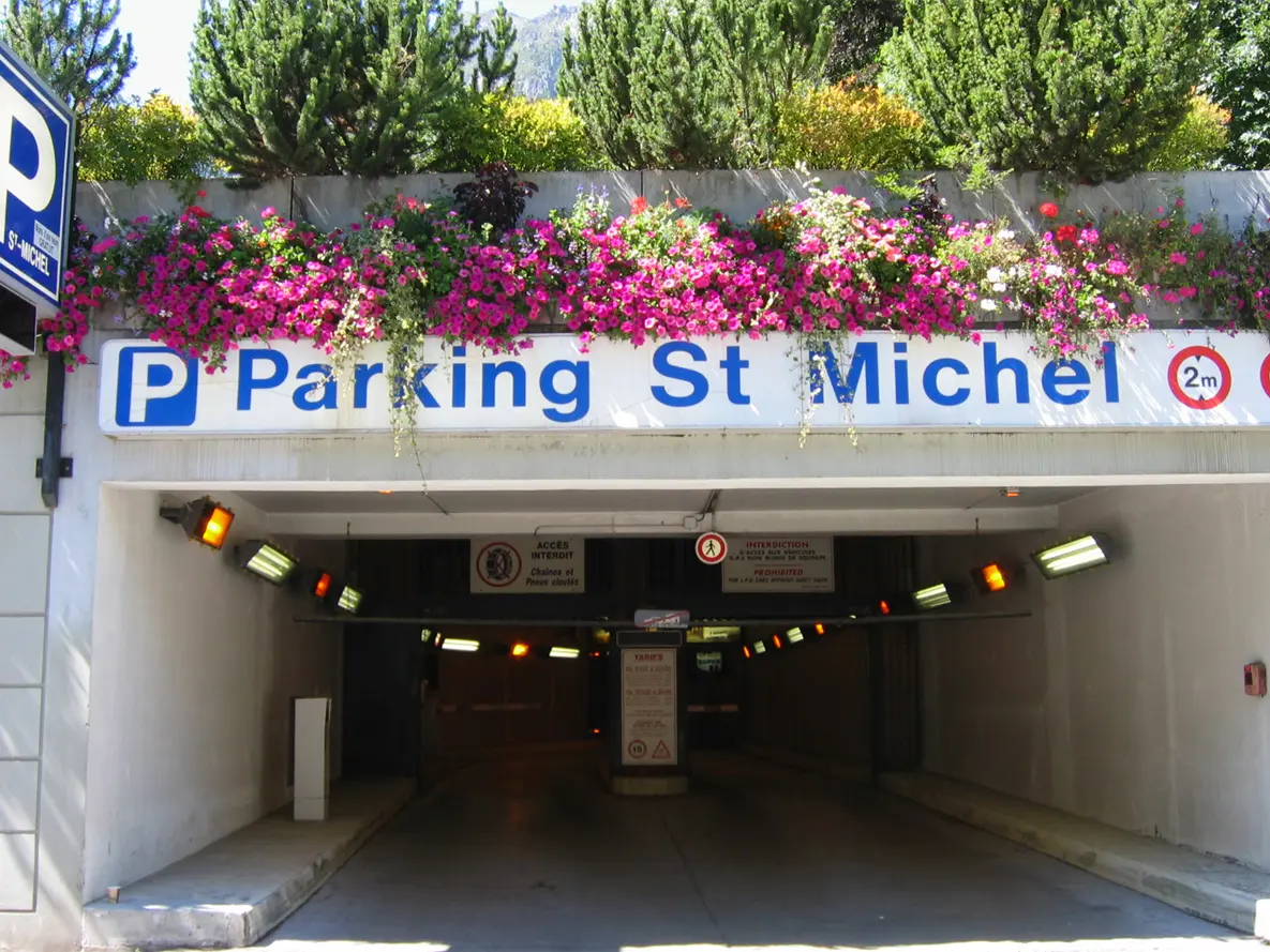 Parking Saint-Michel
