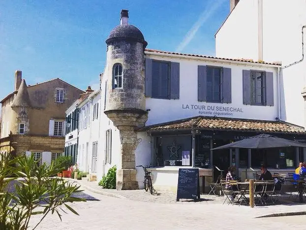 Restaurant de La Tour du Sénéchal von außen