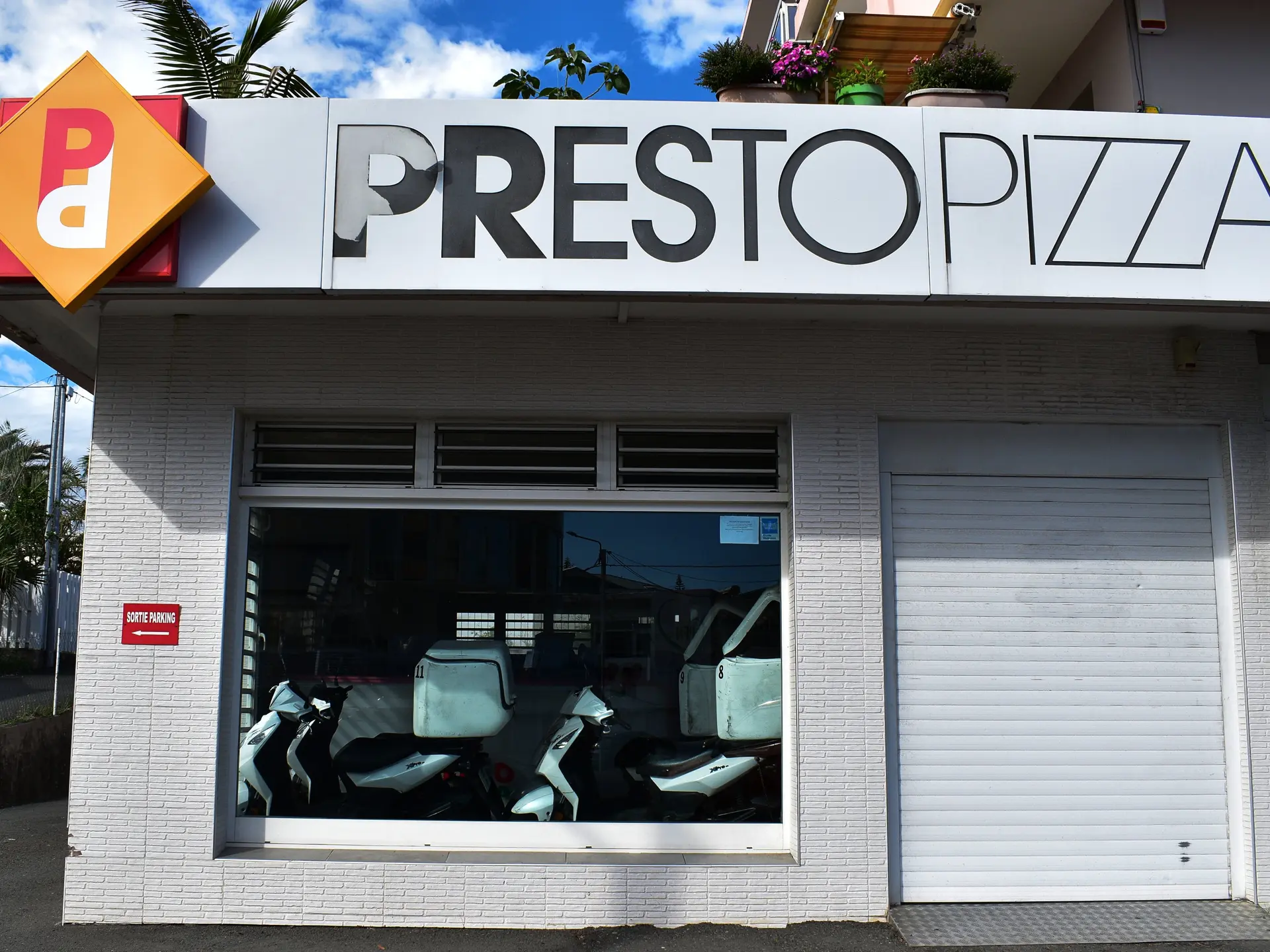 Façade de Presto Pizza