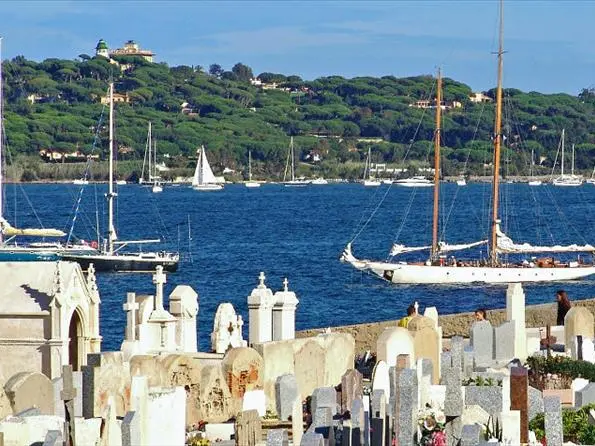 St-Tropez - cimetière marin