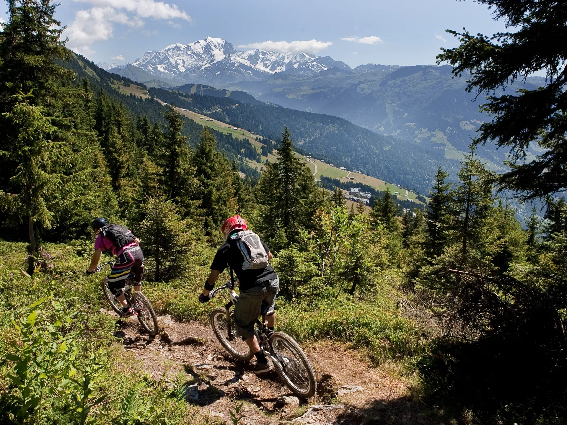 La Dév'Albertville enduro entre Les Saisies et Albertville
