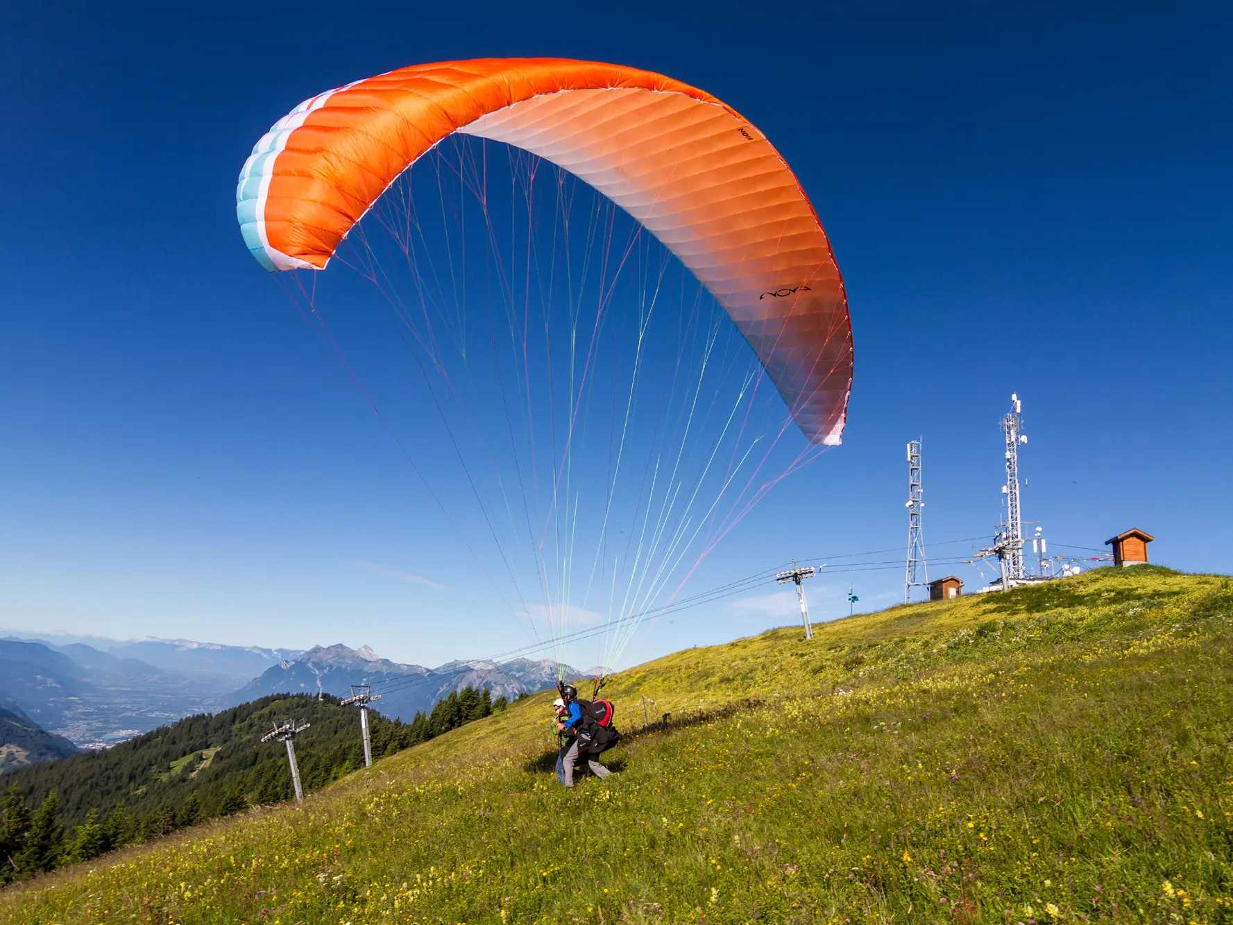 Décollage du sommet du Mont Bisanne